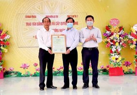 Lục Yên công bố văn bằng bảo hộ nhãn hiệu chứng nhận “Gạo nếp Lào mu Khánh Thiện”